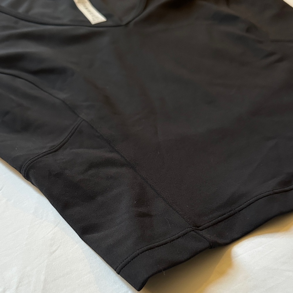 lululemon Black V-Neck Short Sleeve crop Top 6 - Picture 4 of 6